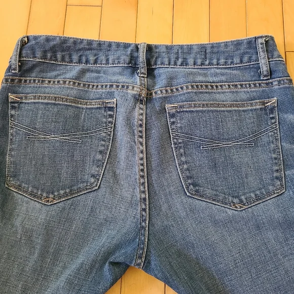 Gap Jeans - Picture 3 of 5